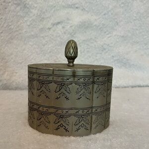 VINTAGE Silver Plate Jewelry Trinket Box Lined Ornate Etched